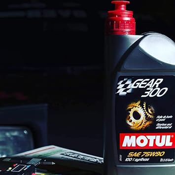 Motul Gear 300 75w90 100 Percent Synthetic Gear Oil 1 Liter (105777)