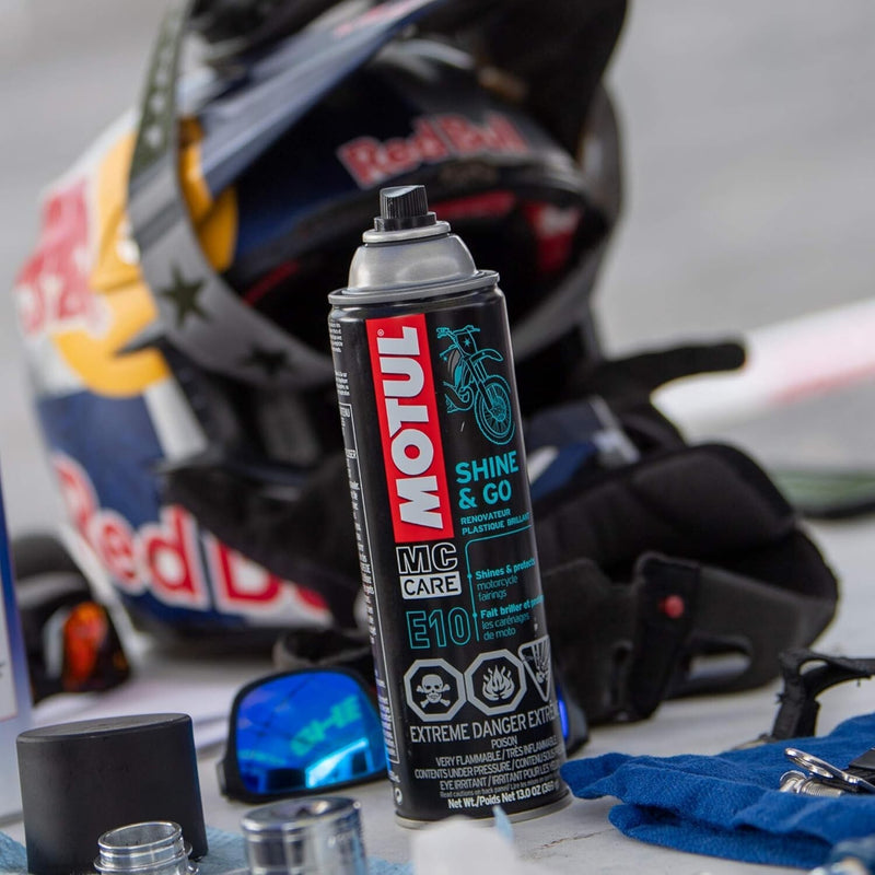 Motul Shine & Go E10 – Premium Motorcycle Cleaner & Spray Shine