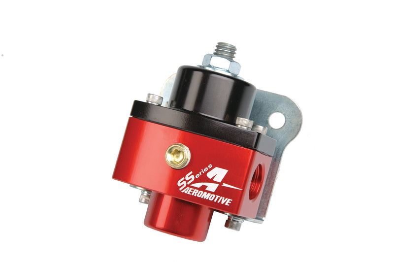 AEROMOTIVE Carbureted Adjustable Regulator 5-10psi 13201