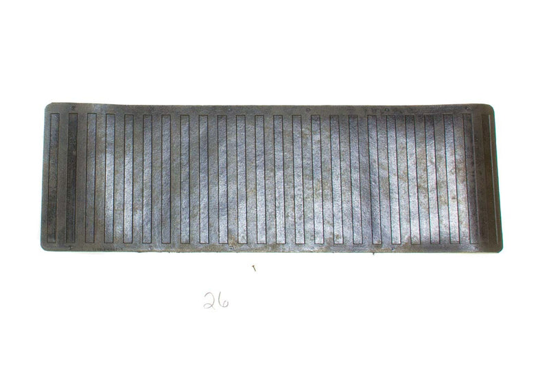 DEE ZEE Universal Tailgate Mat 60in x 19.5in DZ 86700
