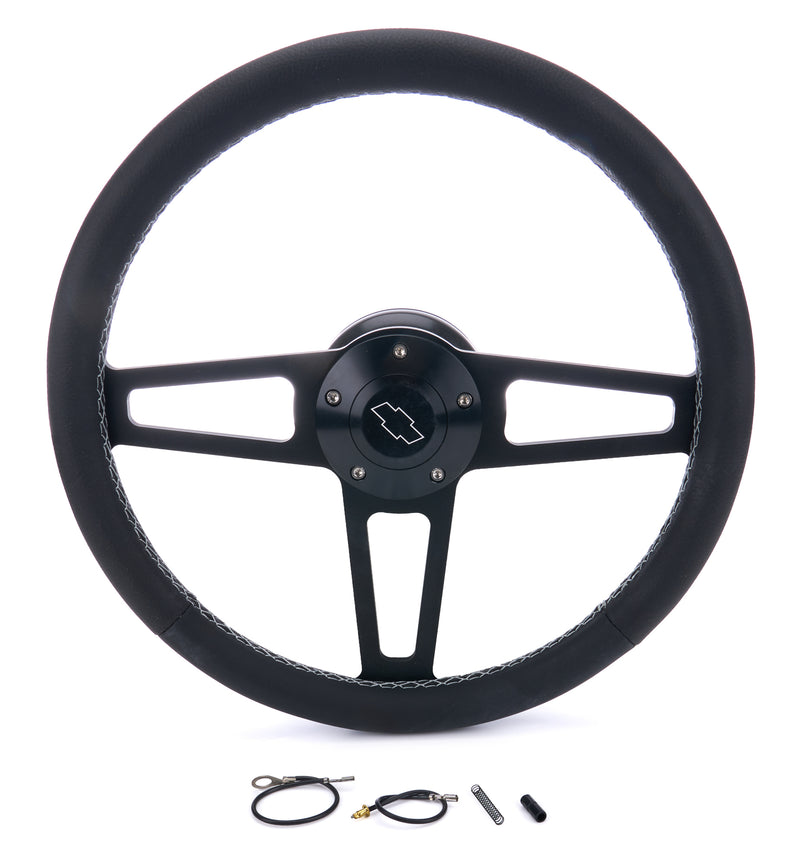 GRANT T Series Blk Wheel CHEV Logo/Install Kit 1916