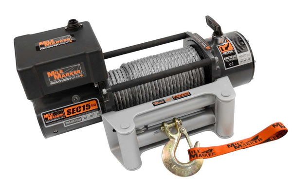 MILE MARKER 15000lb Winch w/Roller Fairlead & 12' Remote 76-50260W