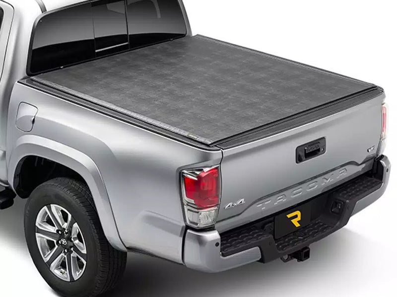 TRUXEDO Sentry Bed Cover 24- Toyota Tacoma 5ft 1556101