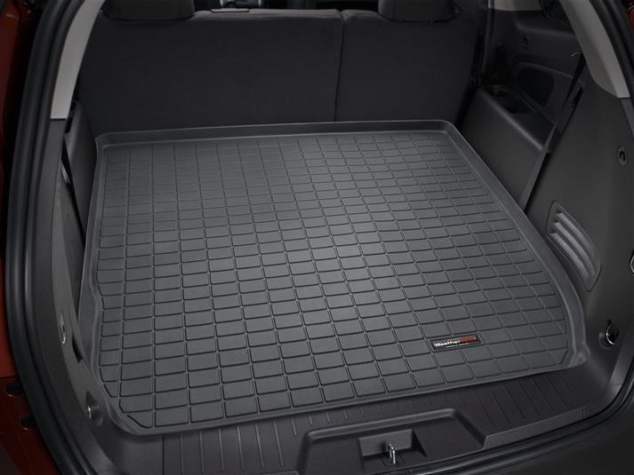 WEATHERTECH 09-13 GM Transverse Rear Cargo Liner Black 40424